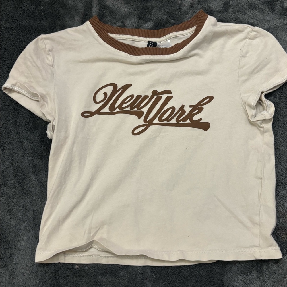 H&M Cream and Brown Graphic T-Shirt